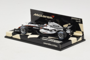 McLaren MP4-20 Mercedes #10 J.P. Montoya British GP Winner F1 2005 Minichamps 1:43 530054320 Kov – obrázok 3 z 5