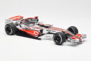 McLaren MP4-21 Mercedes #4 J-P. Montoya Showcar 2006 Minichamps 1:18 MONTOYA002 Kov – obrázok 4 z 6