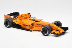 McLaren MP4-21 Mercedes #3 K. Raikkonen Interim Livery 2006 Minichamps 1:18 530061873 Kov – obrázok 4 z 6