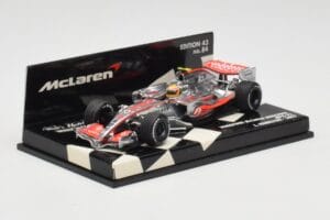 McLaren Mercedes MP4-22 #2 L. Hamilton Race Car 2007 Minichamps 1:43 530074302 Kov – obrázok 2 z 5