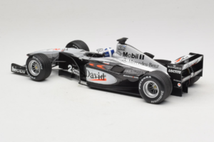 McLaren MP4-15 #2 D. Coulthard F1 2000 Minichamps 1:18 B66962118 Kov – obrázok 5 z 6