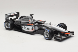 McLaren MP4-20 #9 K. Raikkonen F1 2005 Hot Wheels 1:18 H2286 Kov – obrázok 4 z 6