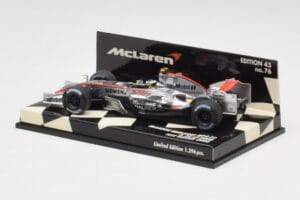 McLaren MP4-21 P. de la Rosa Test 2006 Minichamps 1:43 530064343 Kov – obrázok 2 z 5