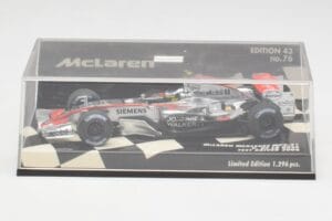 McLaren MP4-21 P. de la Rosa Test 2006 Minichamps 1:43 530064343 Kov – obrázok 4 z 5
