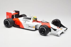 McLaren Honda MP4/4 Marlboro #12 A. Senna F1 World Champion 1988 Minichamps 1:12 540881212 Kov – obrázok 4 z 6