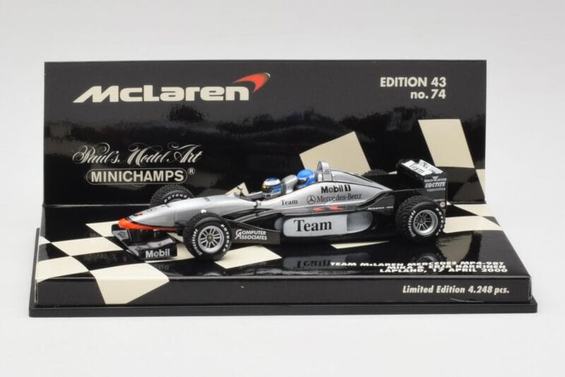 McLaren MP4/98T 2-Seater M. Hakkinen / E. Hakkinen F1 2000 Minichamps 1:43 530984378 Kov