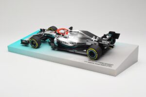 Mercedes AMG Petronas W10 EQ Power+ #44 L. Hamilton Monaco GP Winner 2019 Minichamps 1:18 113906644 Živica – obrázok 5 z 7