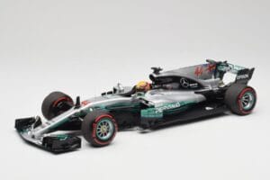 Mercedes AMG W08 EQ Power+ Petronas #44 L. Hamilton F1 World Champion 2017 Minichamps 1:18 186170044 Živica