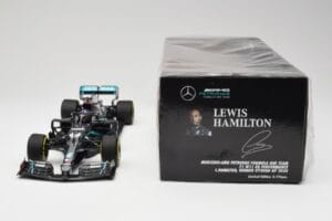 Mercedes AMG W11 Petronas #44 L. Hamilton Styrian GP Winner 2020 Minichamps 1:18 110200244 Živica – obrázok 6 z 7
