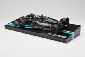 Mercedes AMG W14 E Performance Petronas #44 L. Hamilton Australian GP 2023 Minichamps 1:18 113230144 Živica – obrázok 4 z 7