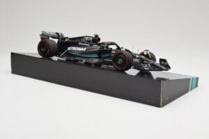 Mercedes AMG W14 E Performance Petronas #44 L. Hamilton Australian GP 2023 Minichamps 1:18 113230144 Živica – obrázok 5 z 7