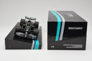 Mercedes AMG W14 E Performance Petronas #44 L. Hamilton Australian GP 2023 Minichamps 1:18 113230144 Živica – obrázok 6 z 7