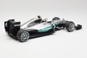 Mercedes AMG W07 #6 N. Rosberg Australia GP Winner 2016 Minichamps 1:18 110160006 Kov – obrázok 2 z 7