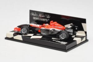 MF1 M16 Toyota #18 T. Monteiro F1 2006 Minichamps 1:43 400060018 Kov – obrázok 3 z 5