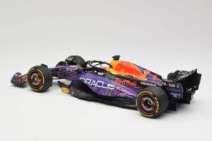 Oracle Red Bull Racing RB19 #33 M. Verstappen Las Vegas GP Winner 2023 Minichamps 1:18 110232201 Živica – obrázok 5 z 7