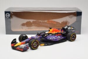 Oracle Red Bull Racing RB19 #33 M. Verstappen Las Vegas GP Winner 2023 Minichamps 1:18 110232201 Živica – obrázok 7 z 7