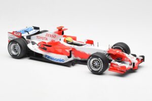 Panasonic Toyota Racing TF106 #8 R. Schumacher F1 2006 Minichamps 1:18 100060007 Kov – obrázok 4 z 6