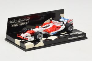 Toyota TF106 Panasonic #12 J. Trulli Panasonic Toyota Racing Showcar 2006 Minichamps 1:43 400060078 Kov – obrázok 2 z 5
