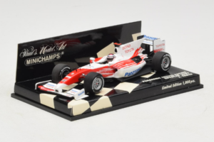 Toyota TF109 #9 J. Trulli Panasonic Toyota Racing Showcar F1 2009 Minichamps 1:43 400090079 Kov – obrázok 2 z 5