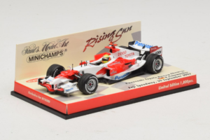 Panasonic Toyota Racing TF107 R. Schumacher F1 Showcar 2007 Minichamps 1:43 403070081 Kov – obrázok 2 z 5