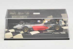 Toyota TF106 #12 J. Trulli Panasonic Toyota Racing F1 2006 Minichamps 1:43 400060008 Kov – obrázok 5 z 5
