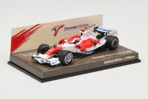 Toyota TF108 Panasonic #12 J. Trulli F1 2008 Minichamps 1:43 AM611513 Kov – obrázok 2 z 5