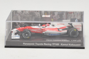 Panasonic Toyota Racing TF109 K. Kobayashi F1 2009 Minichamps 1:43 413090210 Kov – obrázok 4 z 5
