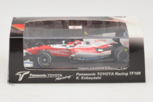 Panasonic Toyota Racing TF109 K. Kobayashi F1 2009 Minichamps 1:43 413090210 Kov – obrázok 5 z 5