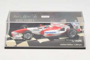 Toyota TF104 Panasonic #16 R. Zonta Panasonic Toyota Racing 2004 Minichamps 1:43 400040116 Kov – obrázok 4 z 5