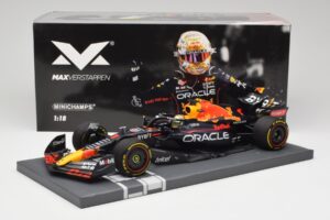 Oracle Red Bull Racing RB18 #33 M. Verstappen Mexican GP 2022 Minichamps 1:18 113222001 Živica – obrázok 7 z 7