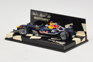 Red Bull Racing RB2 #14 D. Coulthard F1 2006 Minichamps 1:43 400060014 Kov – obrázok 3 z 5