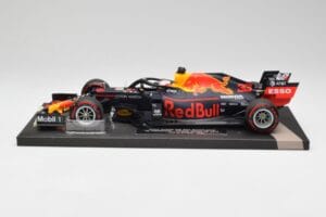 Red Bull RB15 #33 M. Verstappen Brazil GP Winner 2019 Minichamps 1:18 113191933 Kov