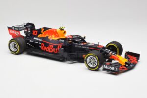 Red Bull RB15 #10 P. Gasly F1 2019 Minichamps 1:18 110190010 Kov – obrázok 4 z 7