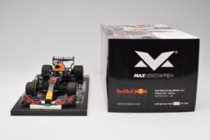Red Bull RB16B #33 M. Verstappen France GP Winner 2021 Minichamps 1:18 113210833 Kov – obrázok 7 z 7