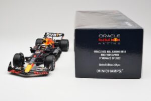 Red Bull RB18 #1 M. Verstappen Monaco GP 3rd Wet 2022 Minichamps 1:18 110220701 Kov – obrázok 7 z 7