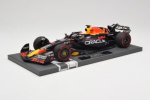 Red Bull RB19 Oracle #1 M. Verstappen Australian GP 2023 Winner Minichamps 1:18 113230301 Živica – obrázok 2 z 7