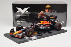Red Bull RB19 Oracle #1 M. Verstappen Australian GP 2023 Winner Minichamps 1:18 113230301 Živica – obrázok 7 z 7