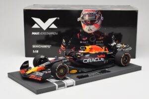 Red Bull RB19 Oracle #1 M. Verstappen Bahrain GP 2023 Winner Minichamps 1:18 113230201 Živica – obrázok 7 z 7