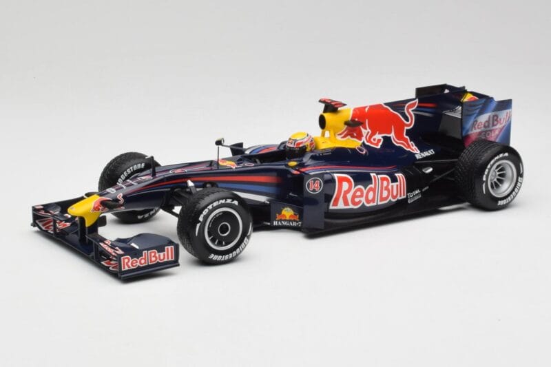 Red Bull RB3 #2 M. Webber F1 2007 Minichamps 1:18 110110272 Kov