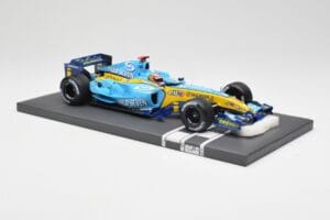 Renault F1 Team R25 #5 F. Alonso 3rd Place Brazil GP 2005 World Champion Minichamps 1:18 117051705 Kov – obrázok 4 z 7