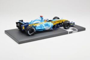 Renault F1 Team R25 #5 F. Alonso Winner French GP 2005 Minichamps 1:18 117051005 Kov – obrázok 3 z 7