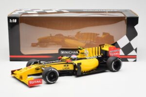 Renault F1 Team R30 #11 V. Petrov Showcar F1 2010 Minichamps 1:18 150100082 Kov – obrázok 6 z 6