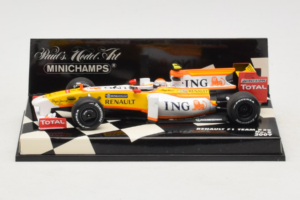 Renault R29 #8 N. Piquet Jr. F1 2009 Minichamps 1:43 400090008 Kov