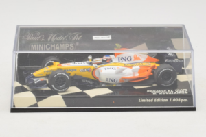 Renault R27 #4 H. Kovalainen Renault F1 Team Showcar 2007 Minichamps 1:43 400070074 Kov – obrázok 4 z 5
