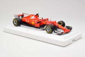 Scuderia Ferrari SF70H #5 S. Vettel Winner Australian GP 2017 End of Race BBR 1:18 BBR181705-E Kov – obrázok 4 z 7