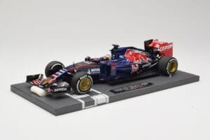Scuderia Toro Rosso STR10 Renault #33 M. Verstappen Australian GP 2015 Minichamps 1:18 117150033 Živica – obrázok 2 z 7