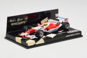 Toyota TF105 Panasonic Racing R. Schumacher Showcar 2005 Minichamps 1:43 400050087 Kov – obrázok 2 z 5