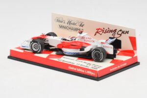 Toyota TF107 #12 J. Trulli F1 2007 Minichamps 1:43 403080081 Kov – obrázok 3 z 5