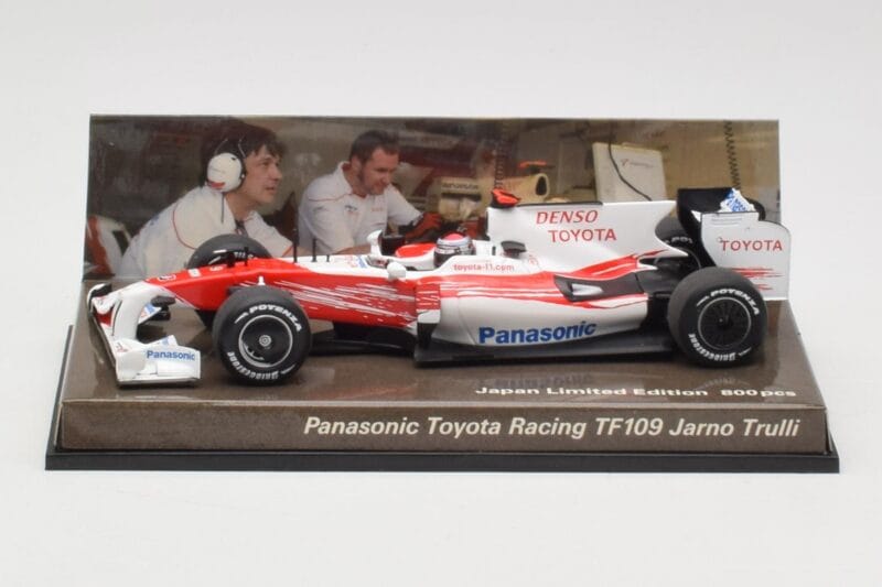 Toyota TF109 Panasonic Toyota Racing #9 J. Trulli F1 2009 Minichamps 1:43 AM62130 Kov