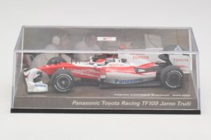 Toyota TF109 Panasonic Toyota Racing #10 T. Glock F1 2009 Minichamps 1:43 AM62131 Kov – obrázok 5 z 5